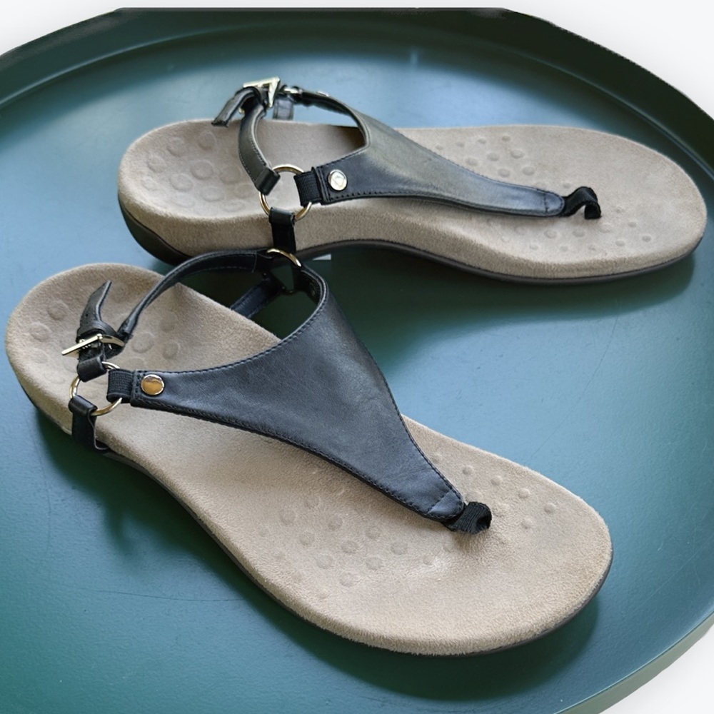 Vionic Kirra Leather Black Thong Sandals Strap Comfortable Footbed Adjustable~ 8 - Picture 12 of 13
